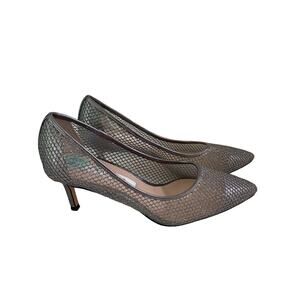 Mina New York Sheer Size 5.5 with Silver Mesh Pumps